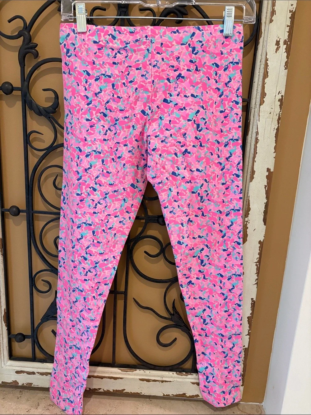 Vineyard Vines Pink Whale Multi-Print Girls' Leggings Malibu